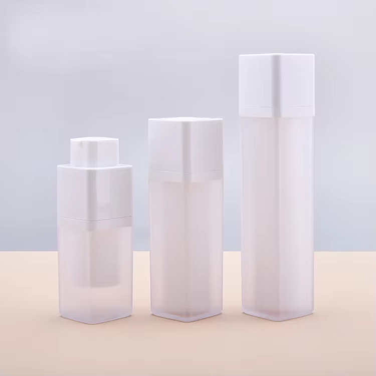 A16 15ml 30ml 50ml Scrub Lotion Vacuum Bottle square Essence Eye Cream Airless Bottle Spin Screw Pump Bottle manufacture