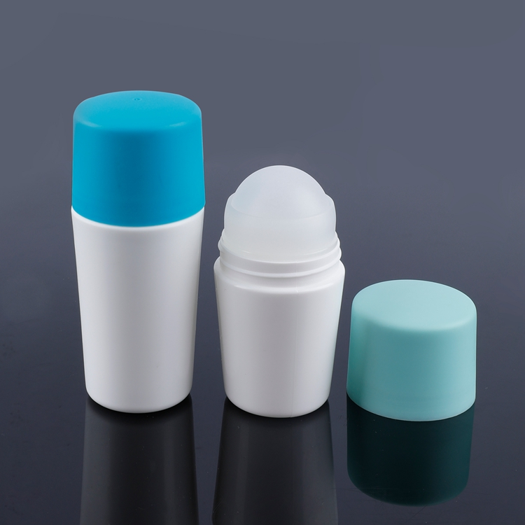 Why Are Roller Bottles Popular for Travel-Size Cosmetics?