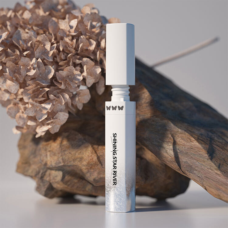 LG2013 Eco-friendly square Shape Wholesale Lip Gloss Tubes Empty,tube Lip Gloss,plastic Lip Gloss Packaging Unique Lipgloss Tubes manufacture