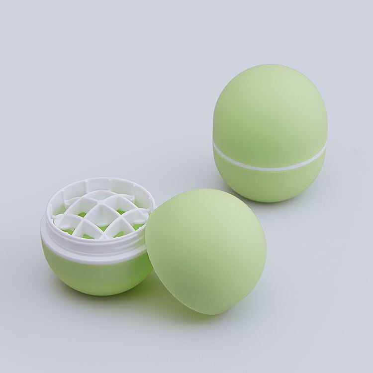 TB47 20g PP Unique Green Empty Packaging Plastic Twist up Deodorant Stick Container Lip Balm Tube factory