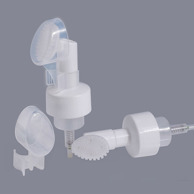 L5920A Frasco De Bomba De Espuma Facial Cleaning Foam Wash Foaming Bottle 100ml With Brush,0.8cc Foam Pump Bottle With Silicone Brush