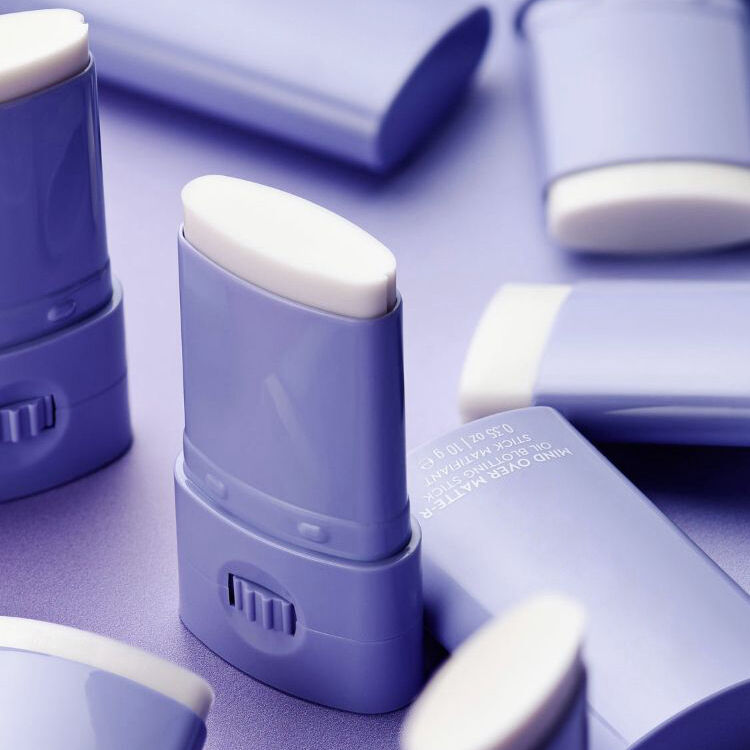 Πώς οι επαναχρησιμοποιήσιμες φιάλες αποσμητικού μειώνουν τα απόβλητα