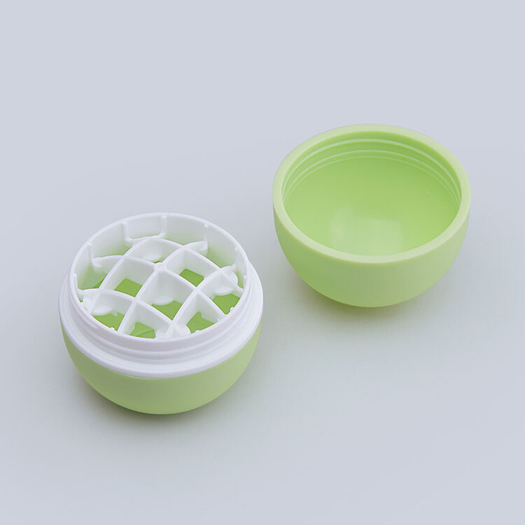 TB47 20g PP Unique Green Empty Packaging Plastic Twist up Deodorant Stick Container Lip Balm Tube details