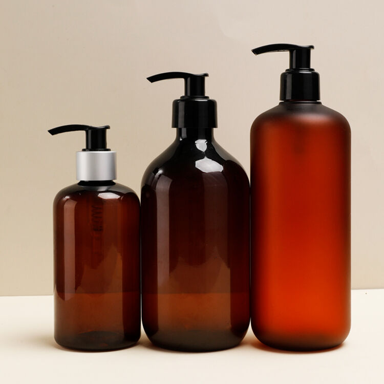 Eleve su marca con nuestros envases dosificadores sin aire para crema hidratante