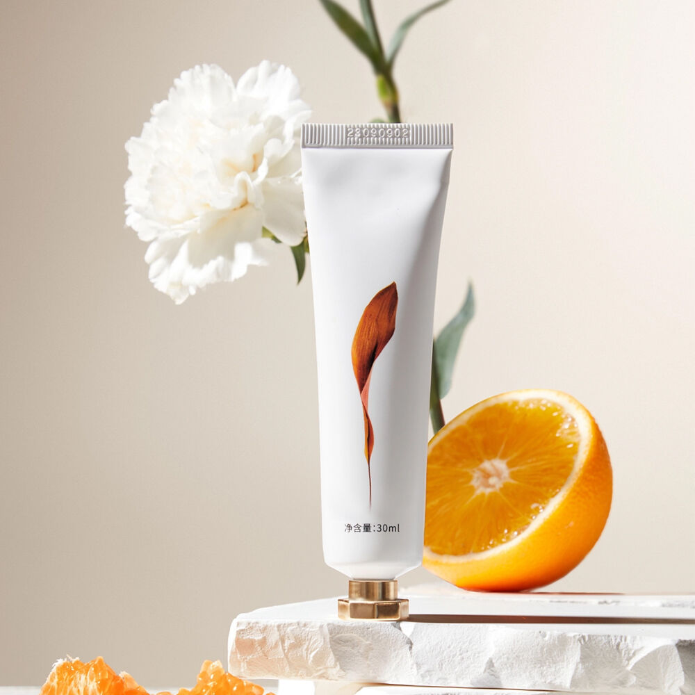 Discover the Advantages of Our Empty Lip Balm Containers