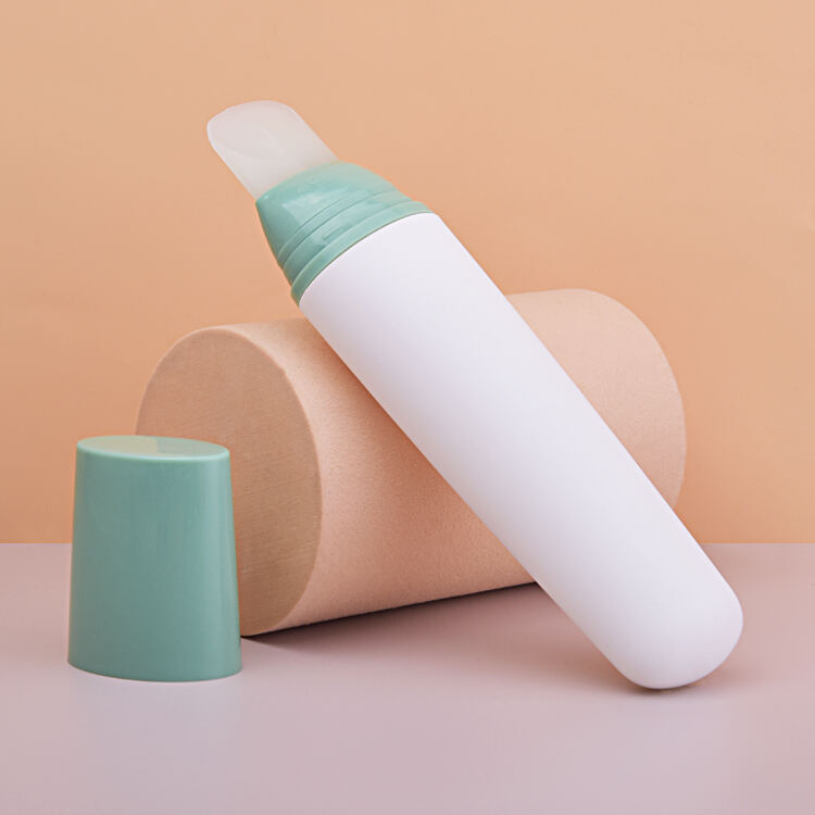 ls03 facial cleanser plastic gel bottle squeeze 100g cosmetic packing container eye cream tube packaging with soft silica gel brush-2