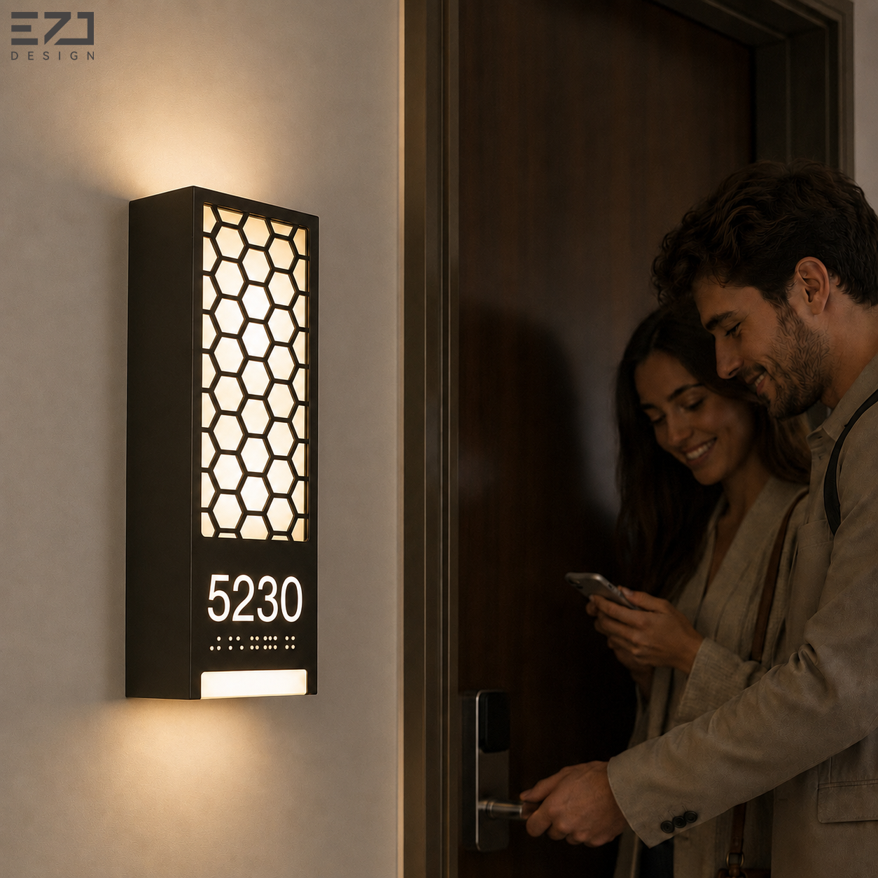Placa Personalizada com Número do Quarto de Hotel em LED com Relevo em Braile e Iluminação de Parede em Painel de Alvéolos para Sinalização em Hotéis, Apartamentos e Escritórios