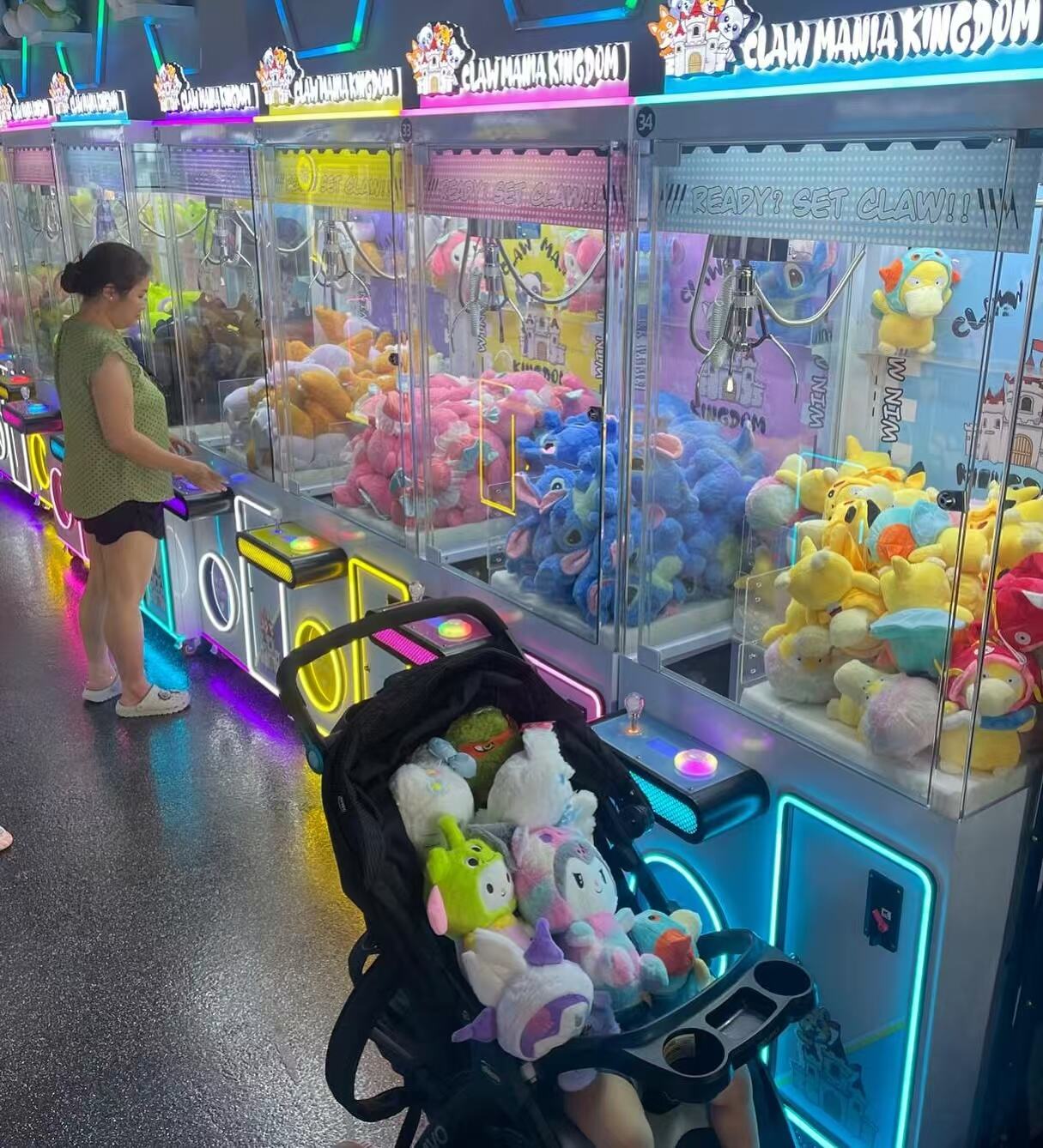 The Opening and Operation of a Claw Machine House