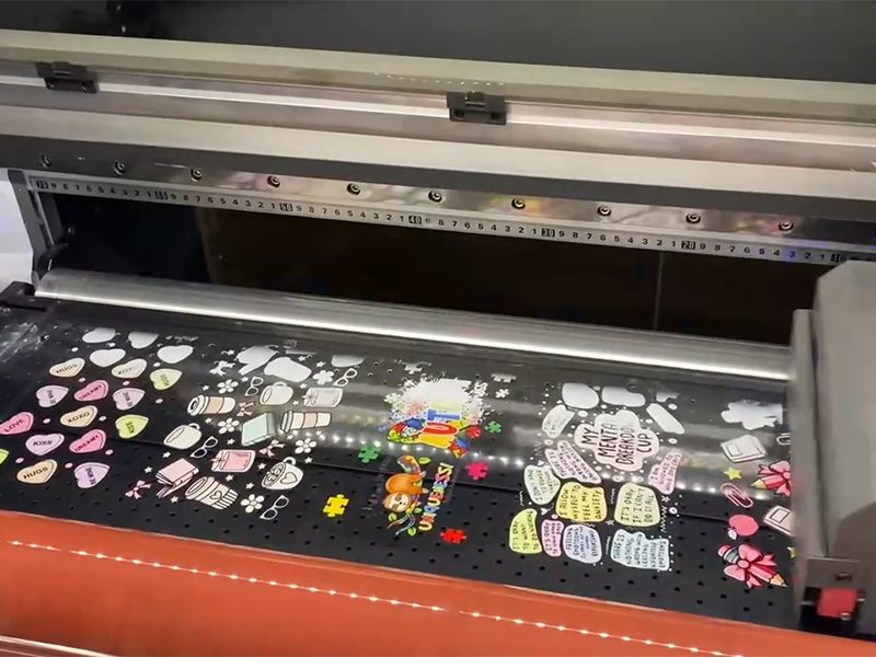 Sublimatsiya printerlari: Yuqori sifatli matо va mato ishlab chiqarish uchun amaliy yechimlar