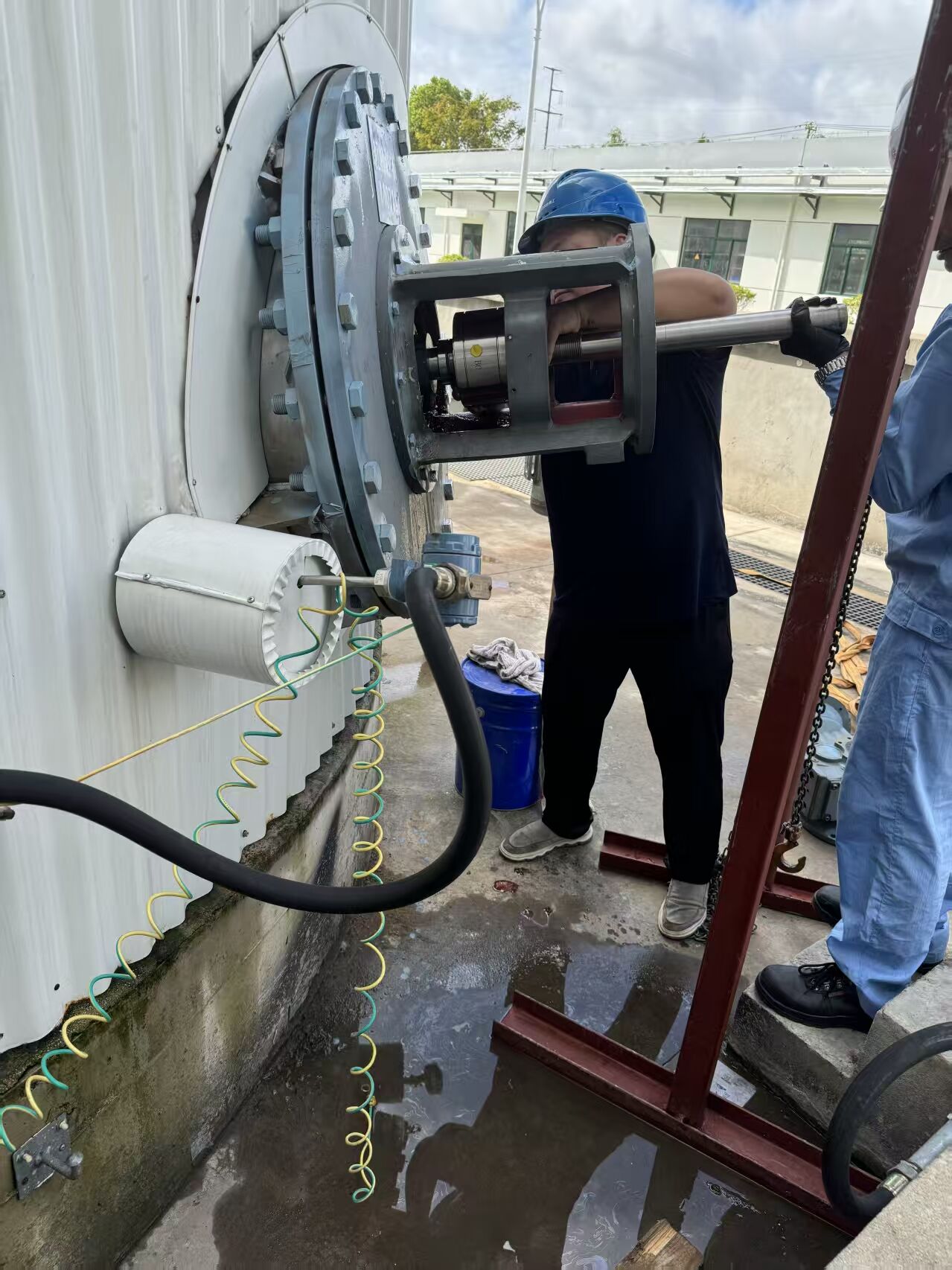 Jiangsu Golden Eagle Side Agitator Mechanical Seal—On-Site Installation & Commissioning2.jpg