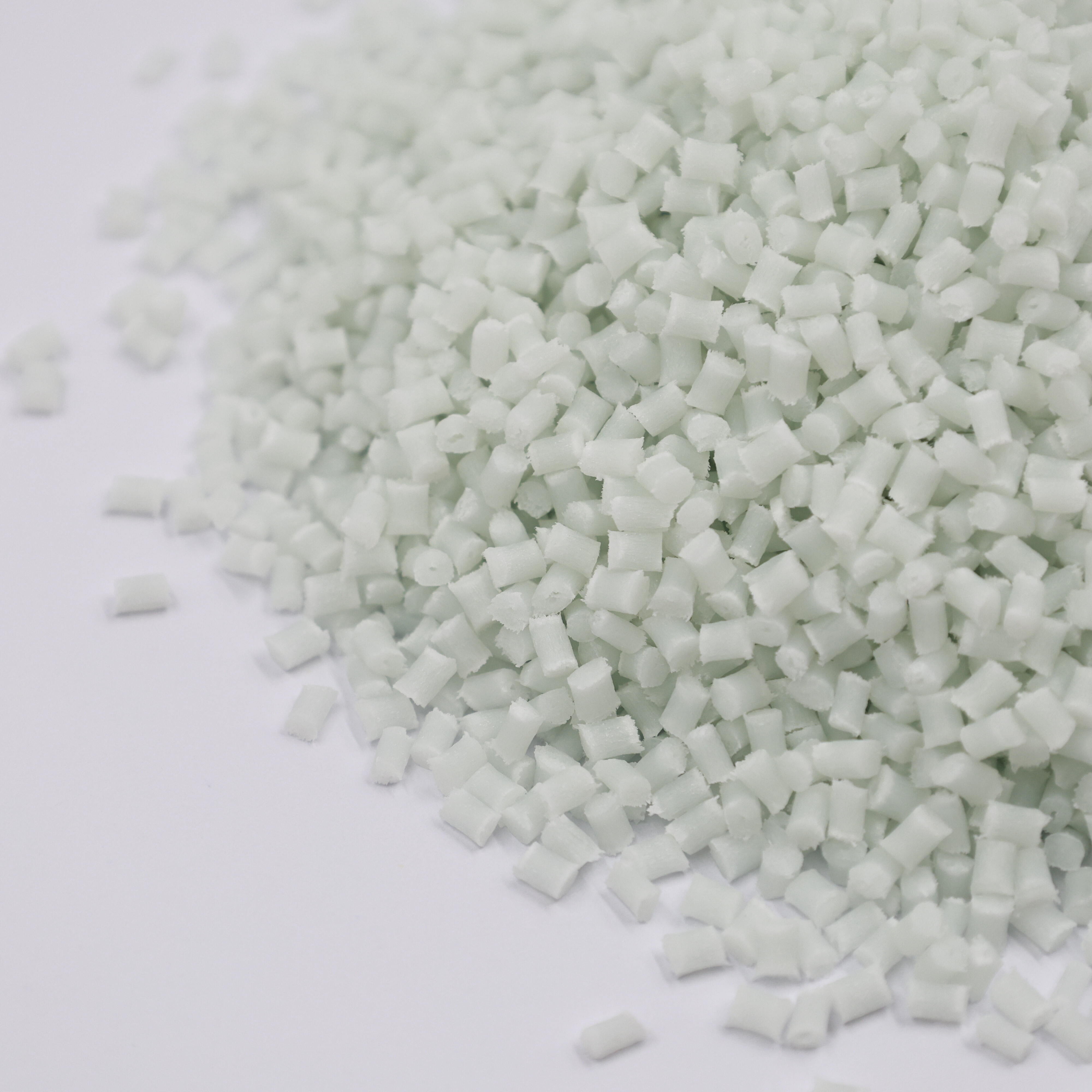 نسبة قوة إلى وزن متفوقة