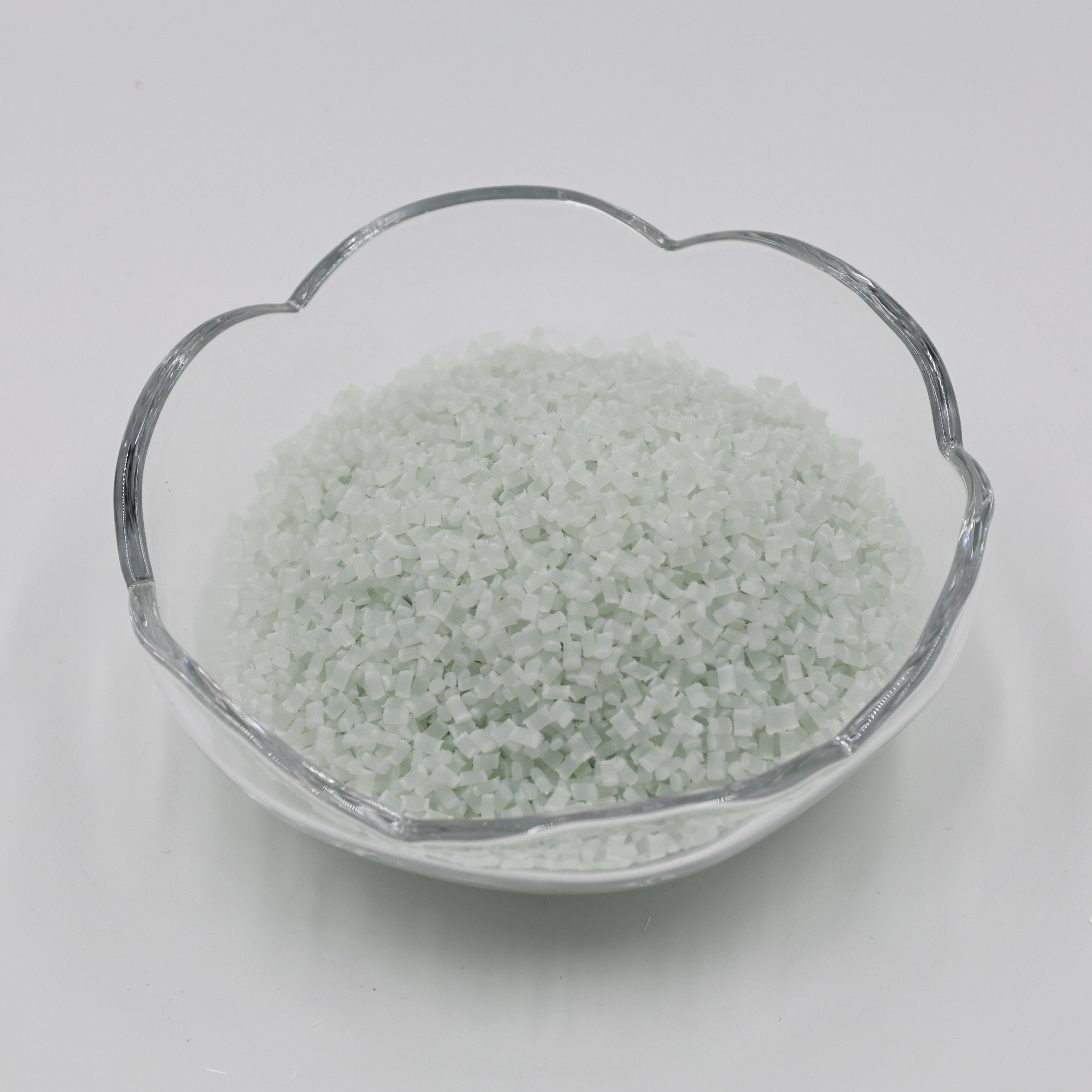 बुनियादी ढांचे के लिए औद्योगिक प्लास्टिक: अतुलनीय लाभ