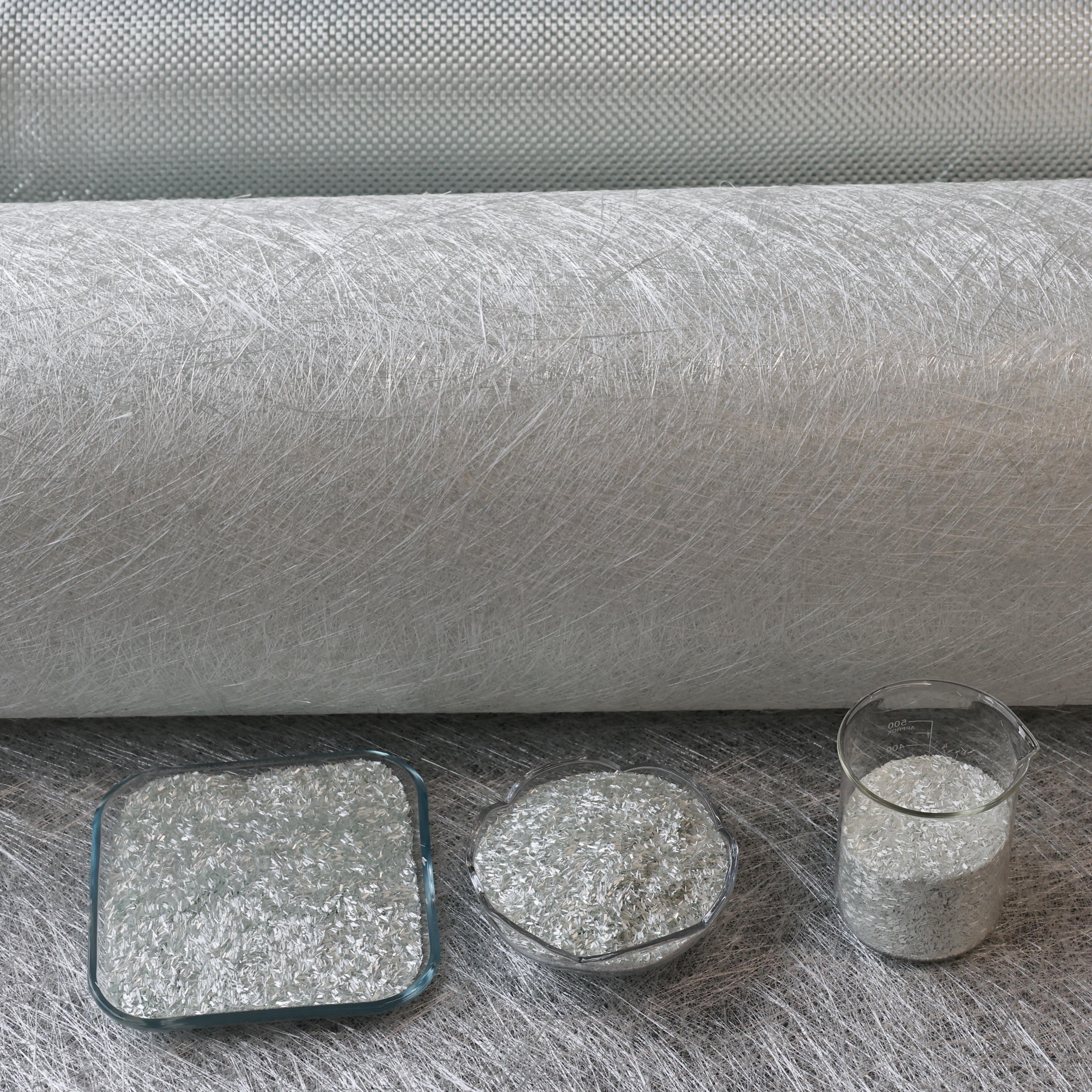 القوة والتنوعية غير المسبوقة لألياف الزجاج الدقيقة