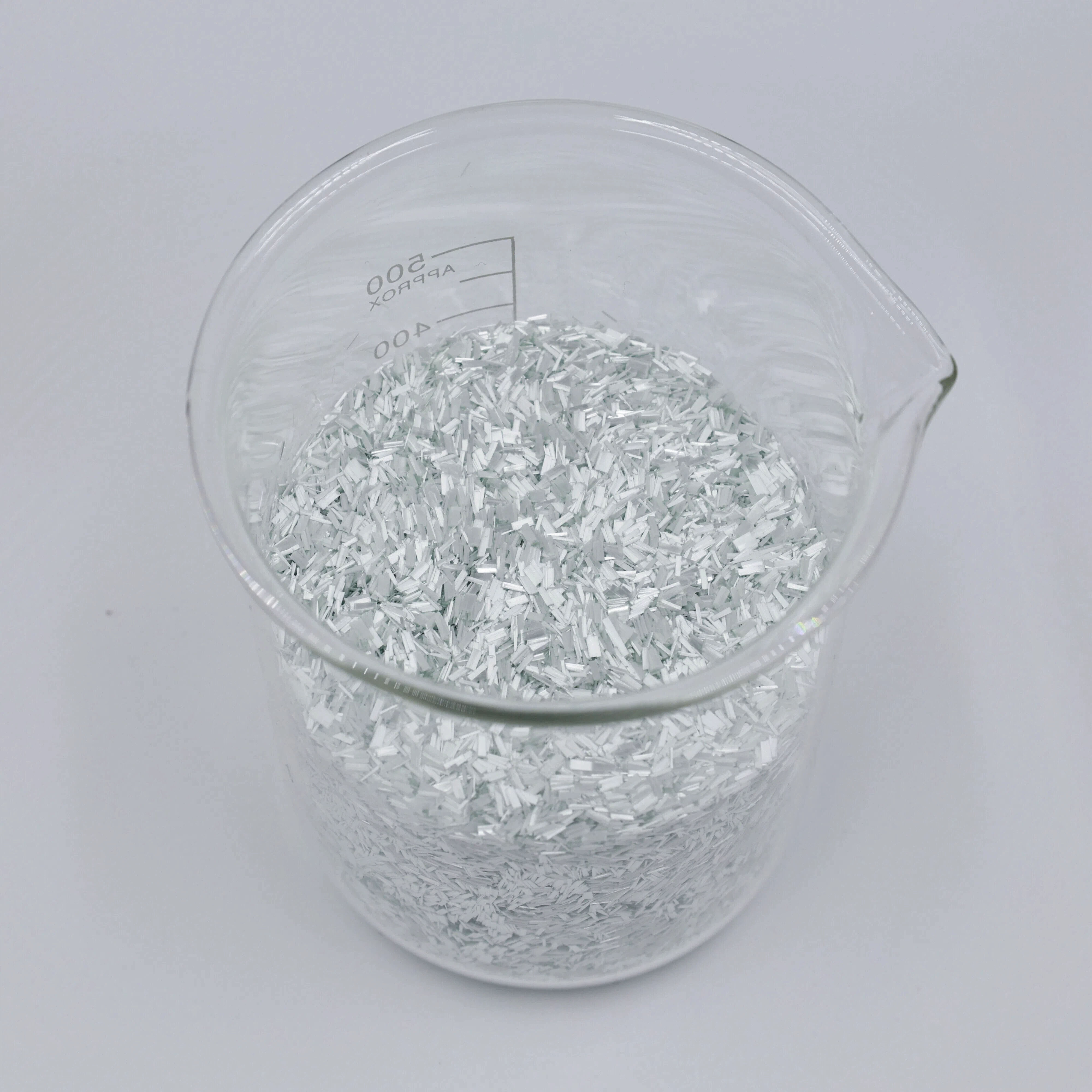 الخصائص الميكانيكية المتفوقة لتعزيز الألياف الزجاجية لدينا