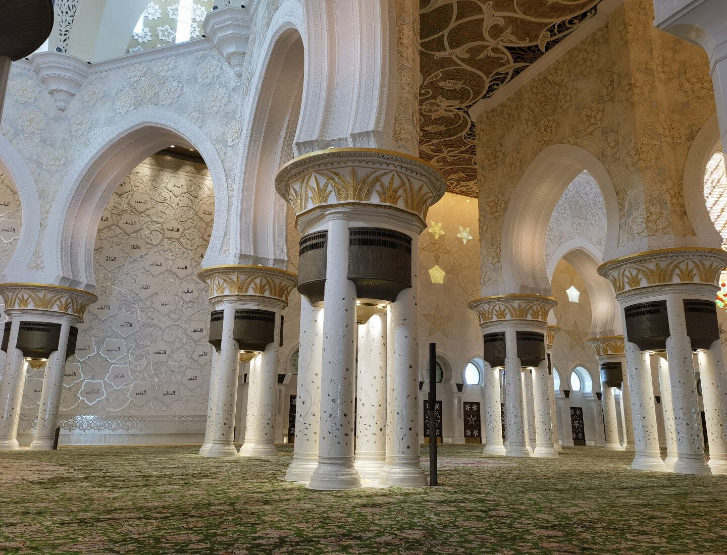 Sheikh Zayed Grand Mosque | casetop |