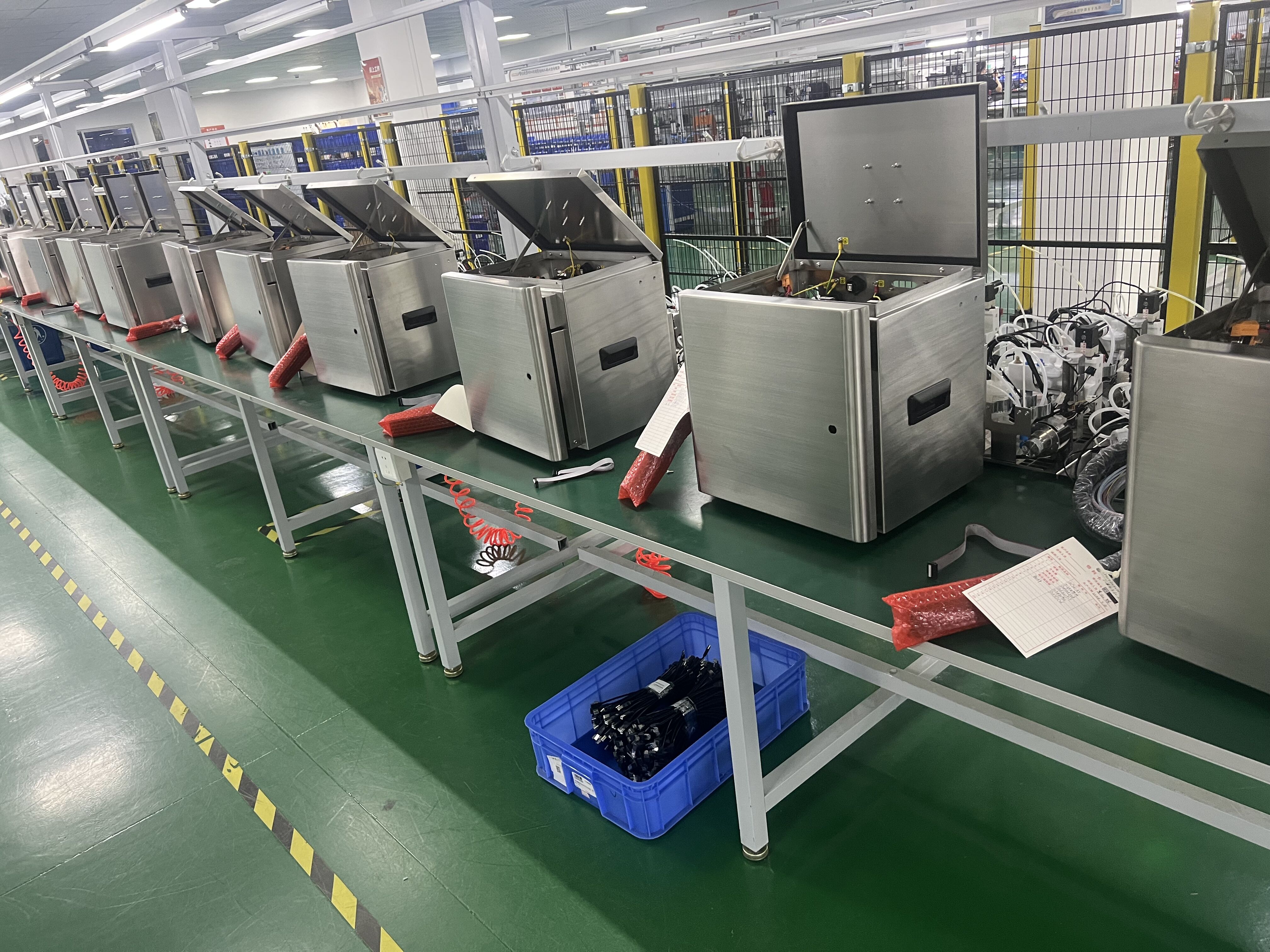 Unmatched Precision with CIJ Coding Machines