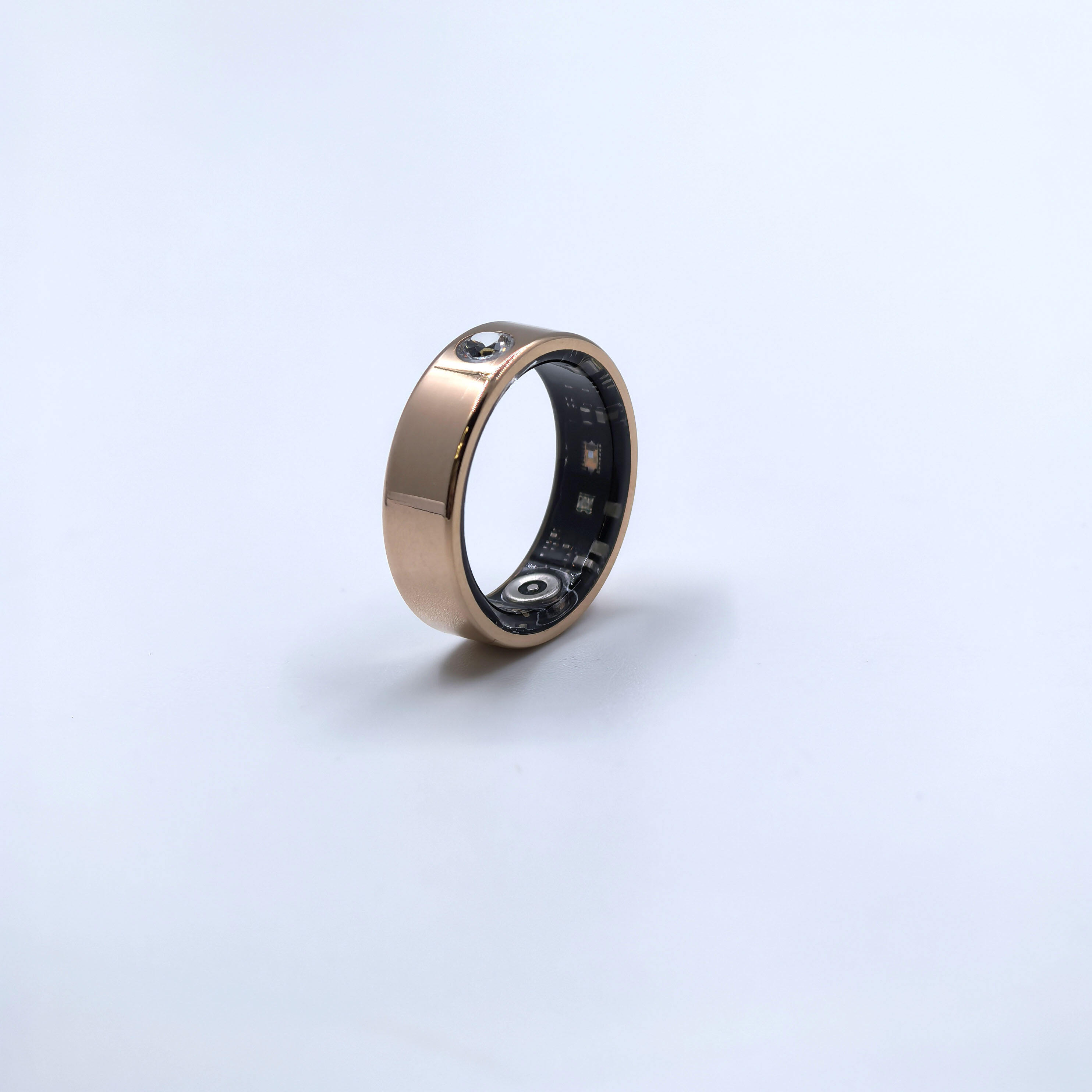 Seamless Smartphone Integration and Hands-Free Convenience