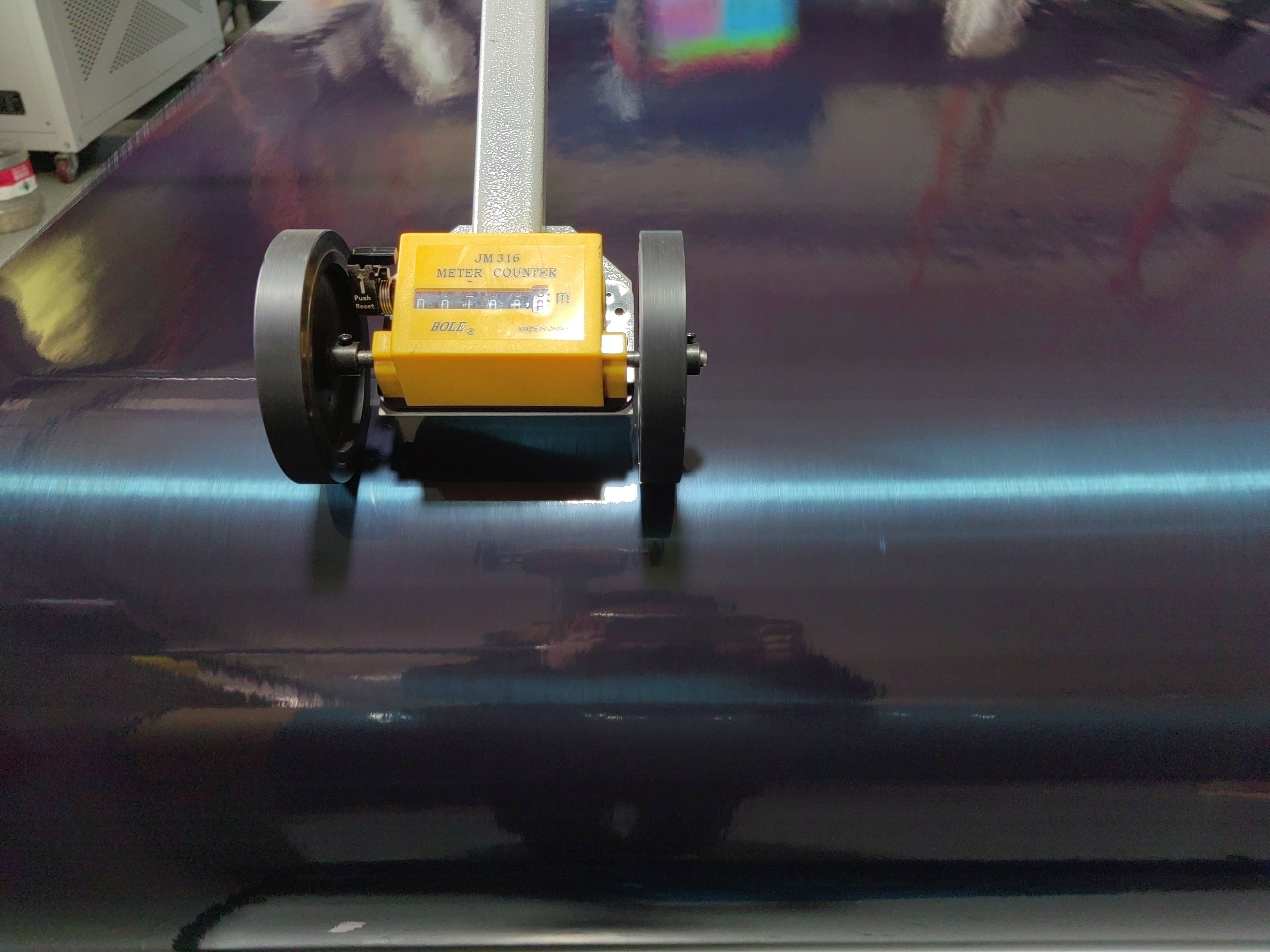 Suorituskykyinen UD-esikylläste breakwater-sovelluksiin