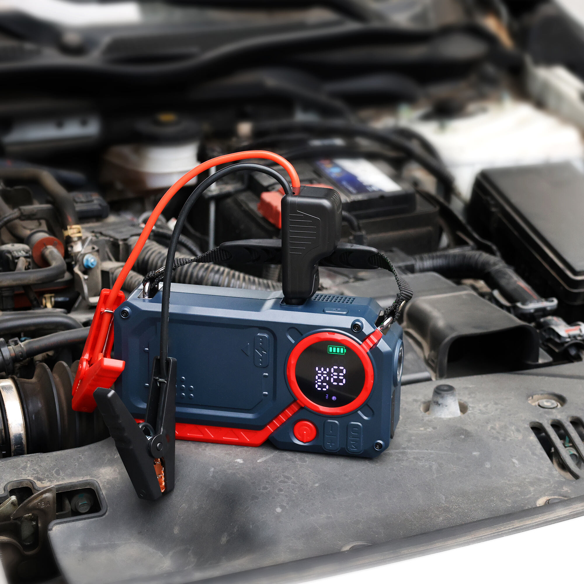 Tire Inflator With 12V Jump Starter for 7.0L Gasoline Vehicle, 150 PSI, Digital Pressure Gauge and LED light