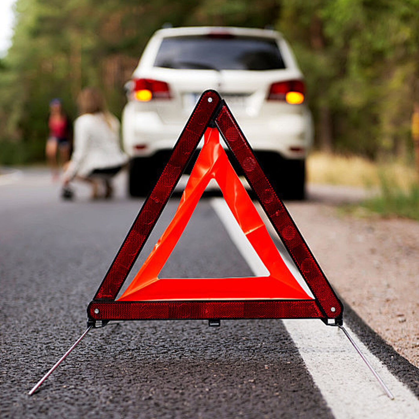 What Are the Key Components of an Effective Tire Repair Kit?