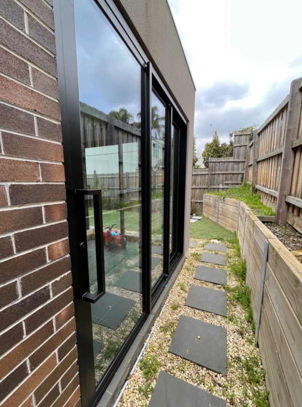 Seamless Indoor-Outdoor Living Integration