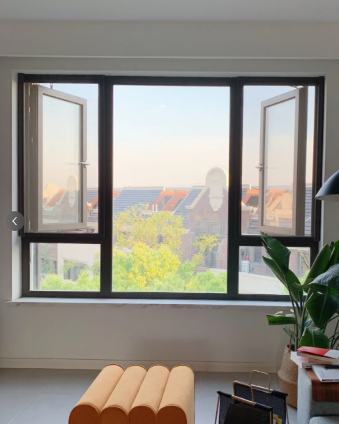 Superior Energy Efficiency Through Advanced Dual-Pane Technology