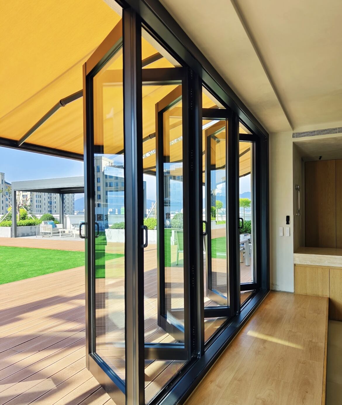 Seamless Indoor-Outdoor Living Integration