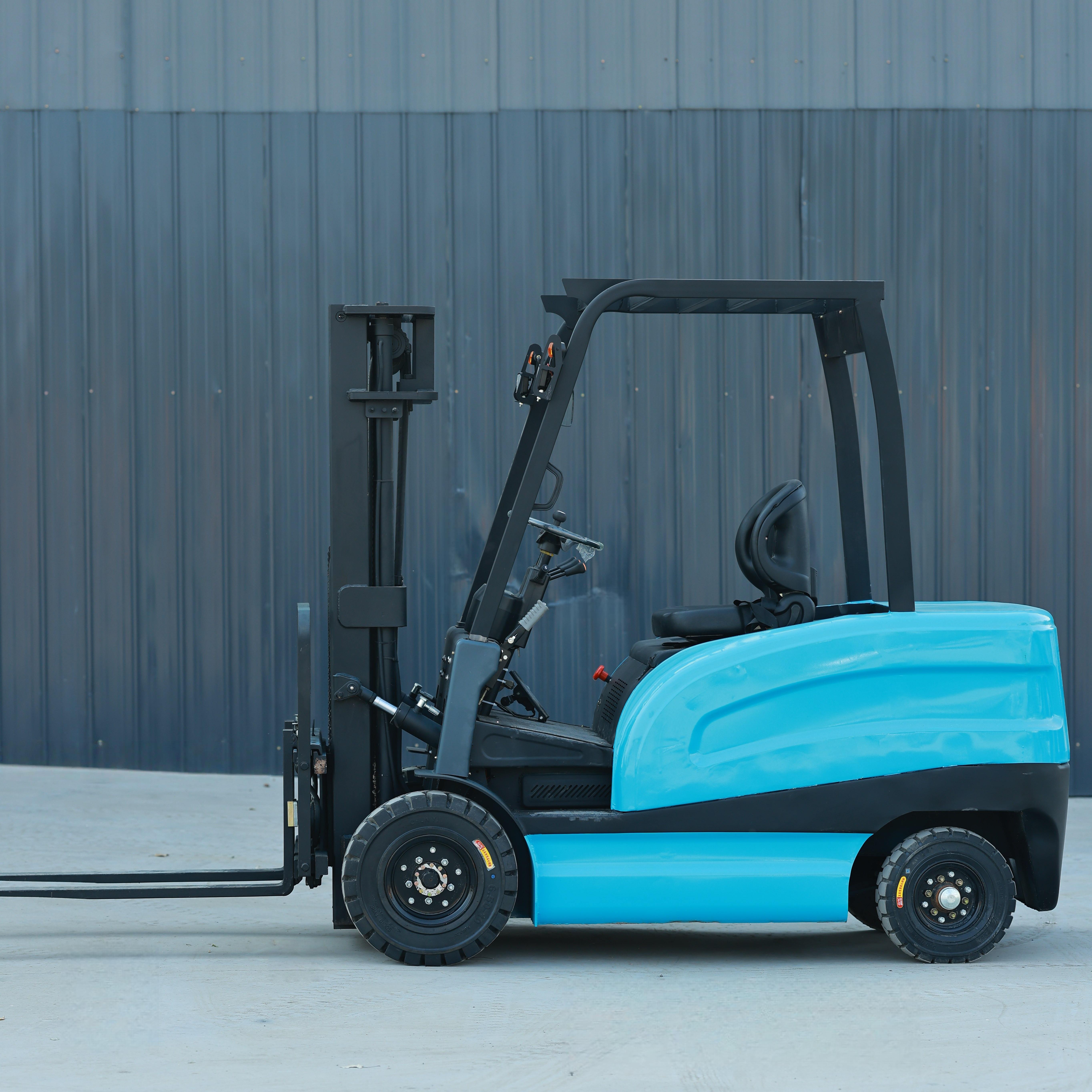 Best Price Lifting Height 3m Small Electric Forklift 1-5 Ton Mini Forklift With Durable Lithium Battery for Warehouse Use details