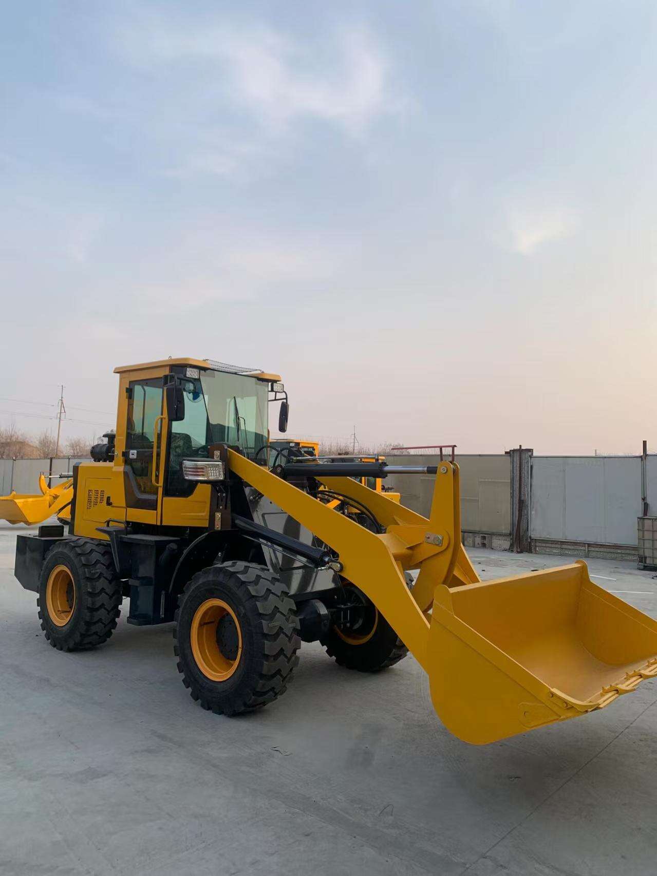 Ανακαλύψτε το μέλλον της διαχείρισης υλικών με ηλεκτρικά μινι φορτηγάκια