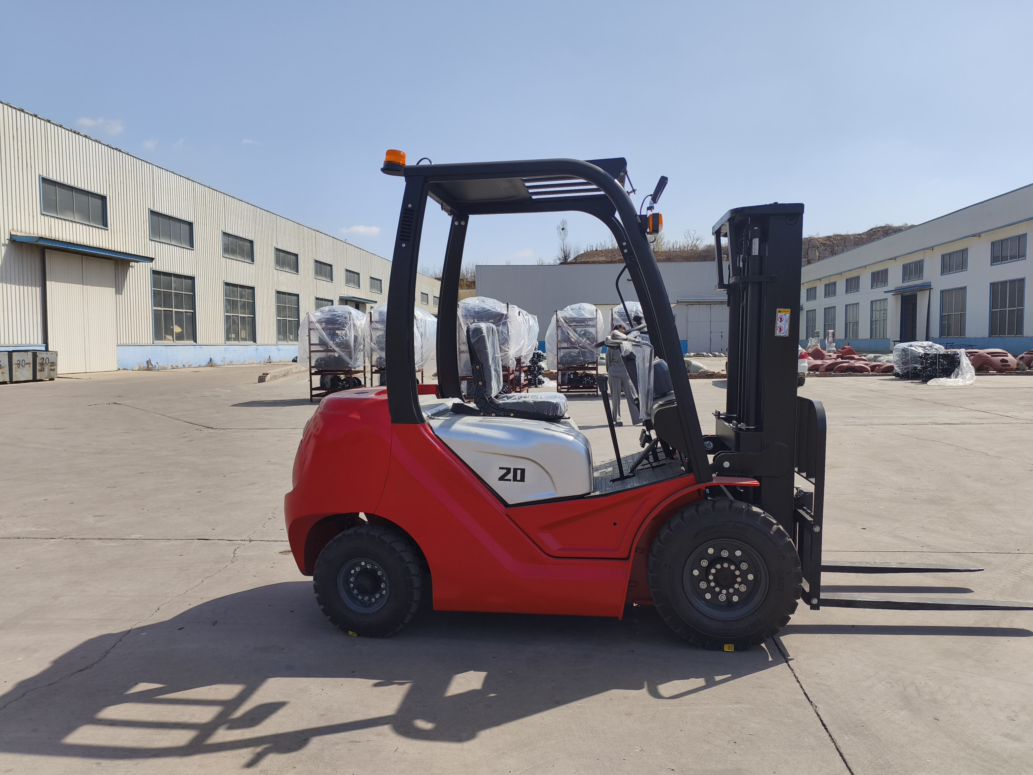 Leading Handling Equipment Solutions for Your Logistics Needs