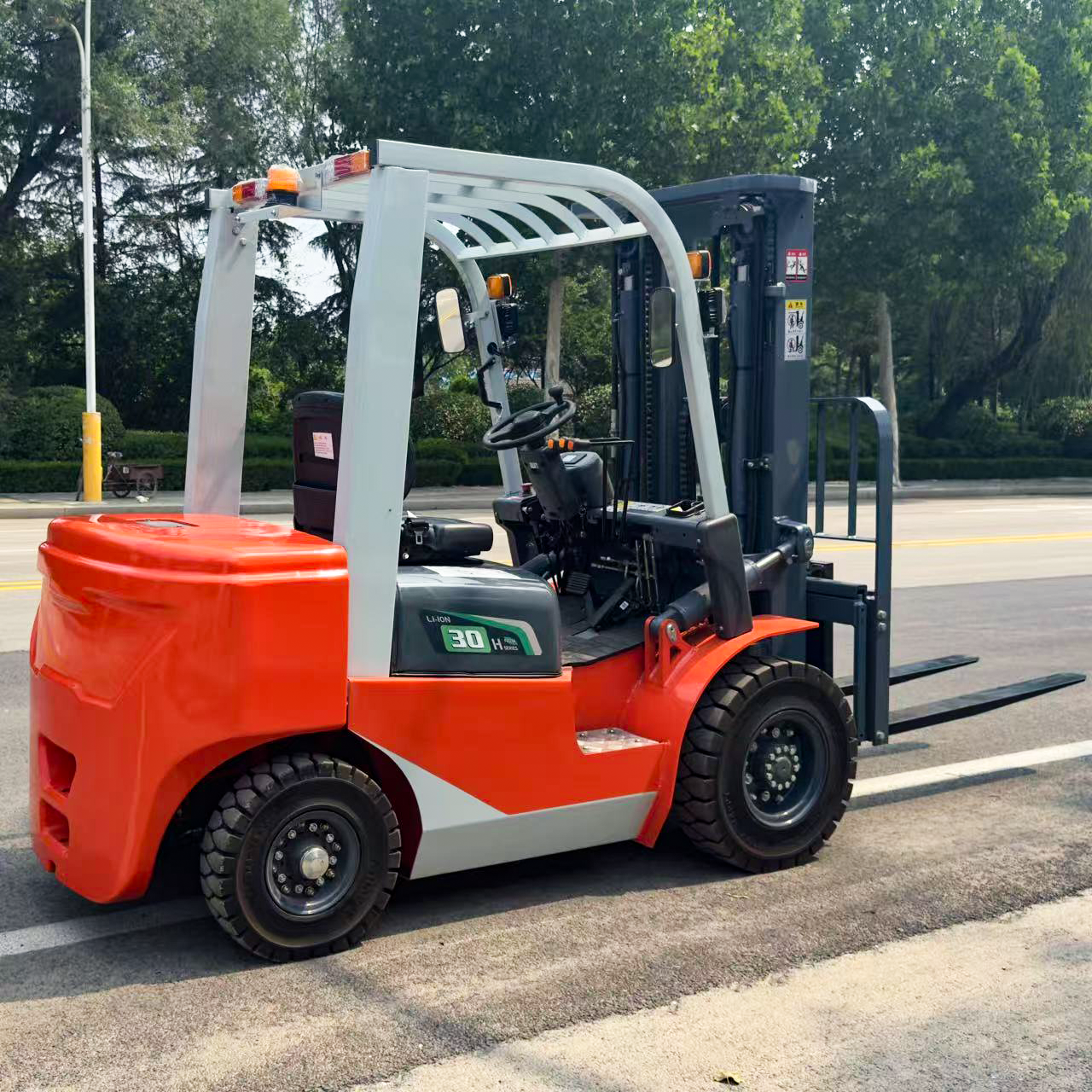 โซลูชันที่ออกแบบเฉพาะตามความต้องการของธุรกิจคุณ