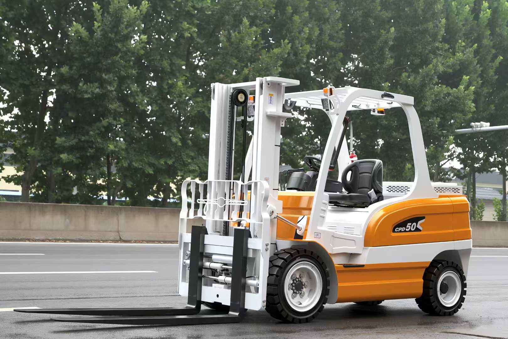 अग्रणी सुरक्षा सुविधाएँ