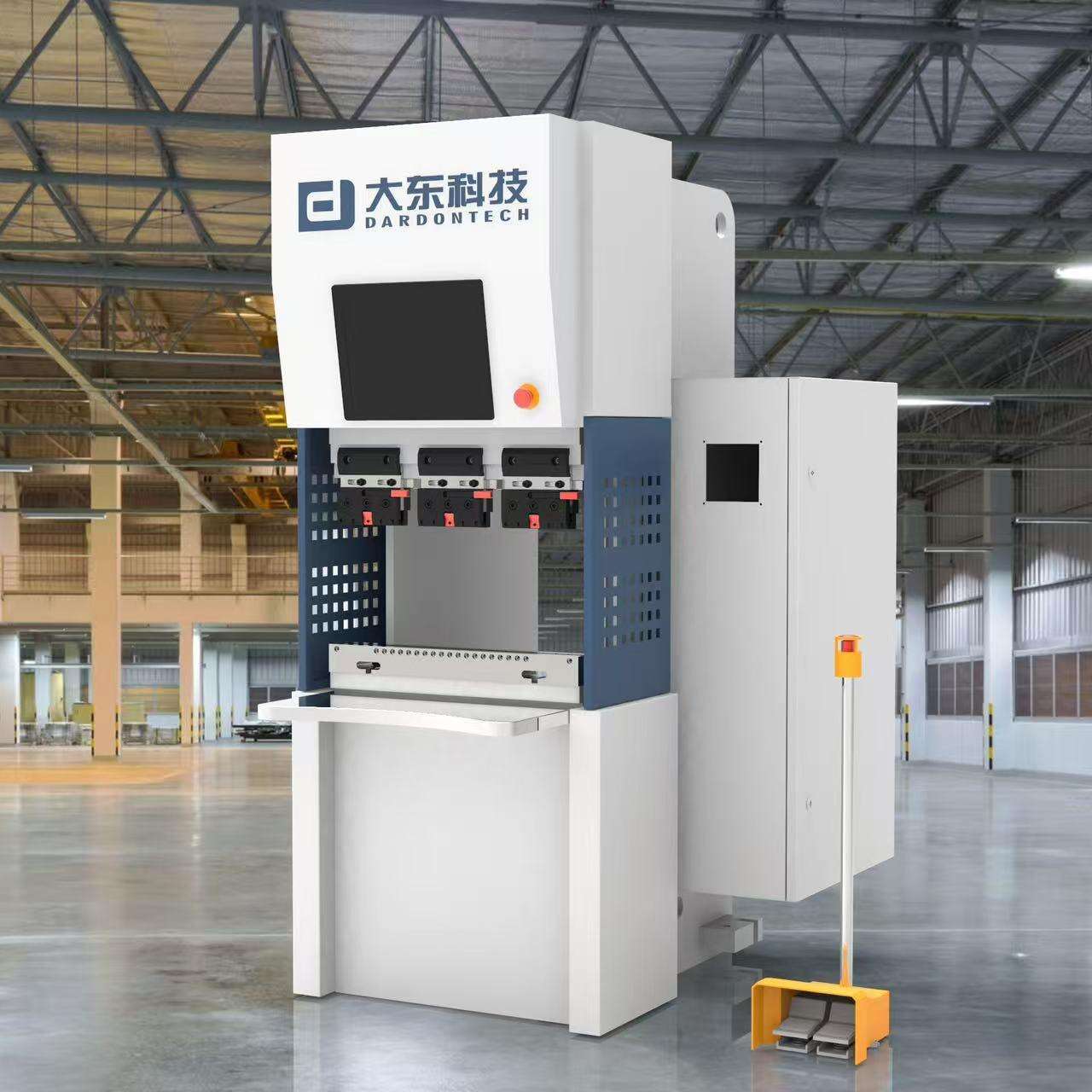 What Makes a Small Press Brake Ideal for Small to Medium-Scale Production?