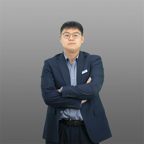 Arthur Hao