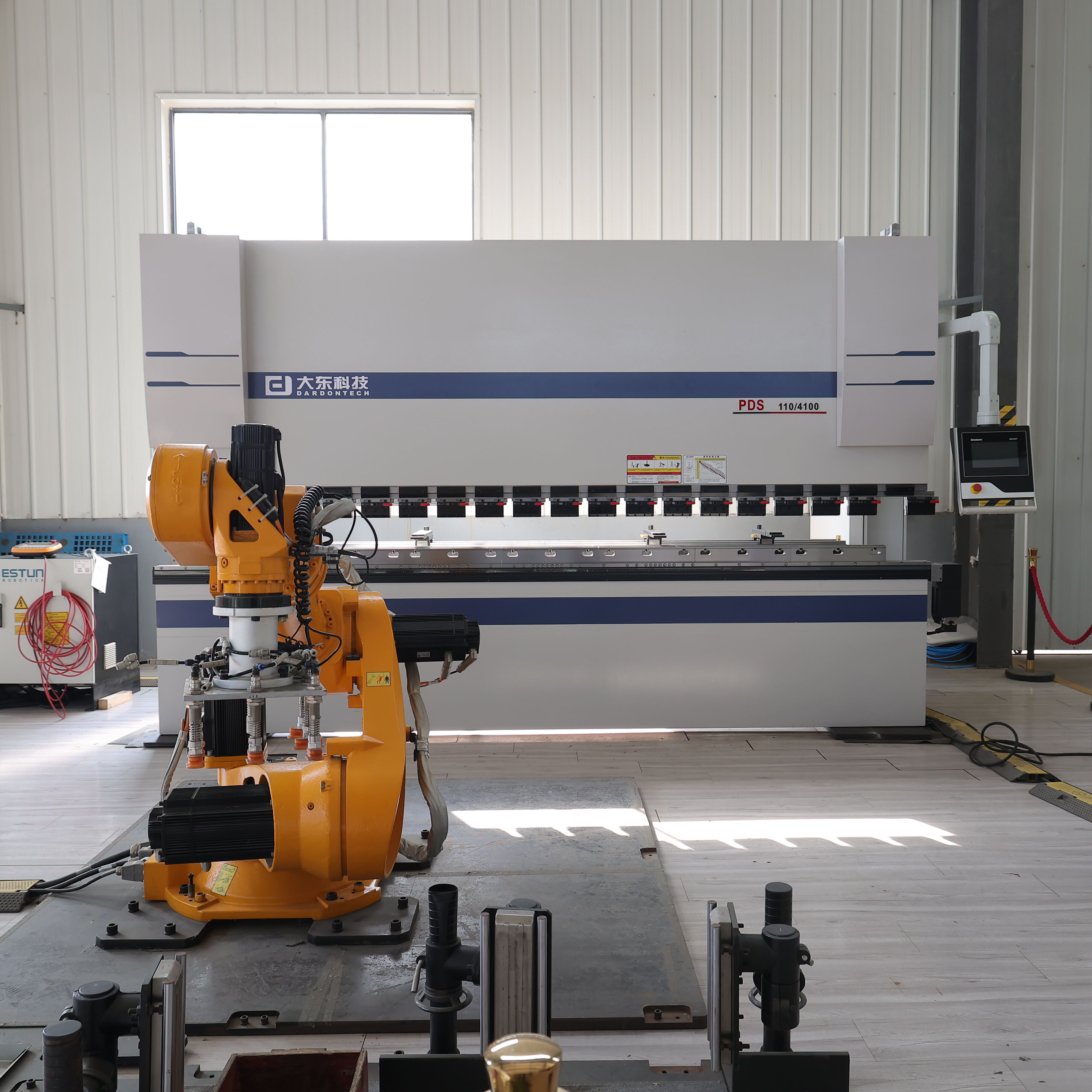 Where to Find the Best Deals on High-Quality Metal Bending Machines?