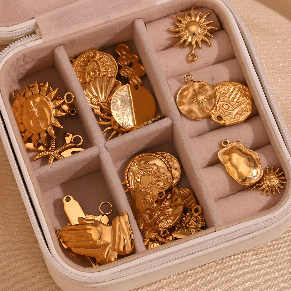 How to Incorporate Trendy Charms into Your Jewelry Collections