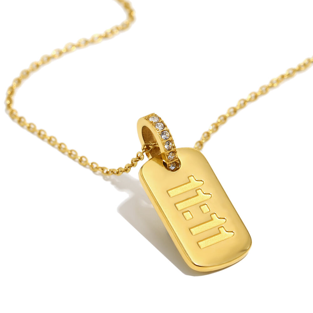 What Are the Latest Trends in Women's Pendant Necklace Designs?