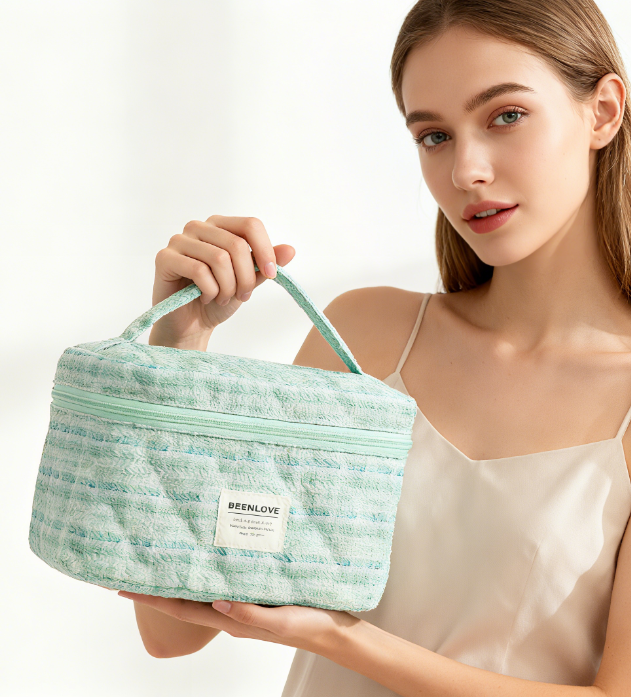 Quilted Cotton Cosmetic Bag Handle Organic Cotton Makeup Pouch
