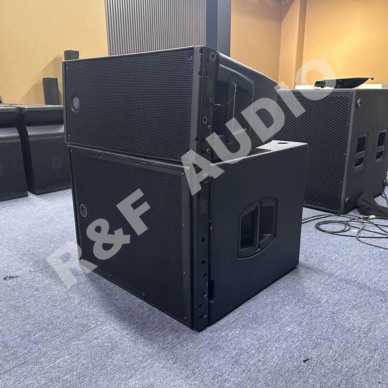 Simplitate Plug-and-Play pentru o îmbunătățire imediată a calității audio