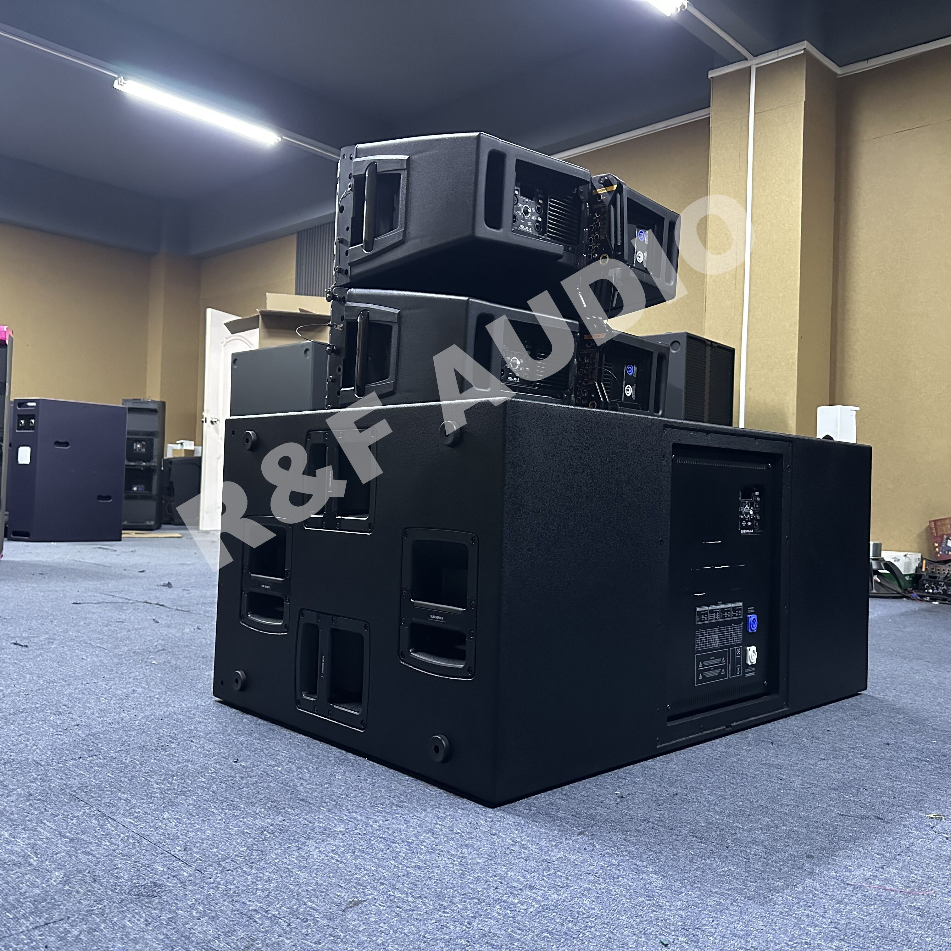 Tecnologia avanzata delle batterie e autonomia estesa
