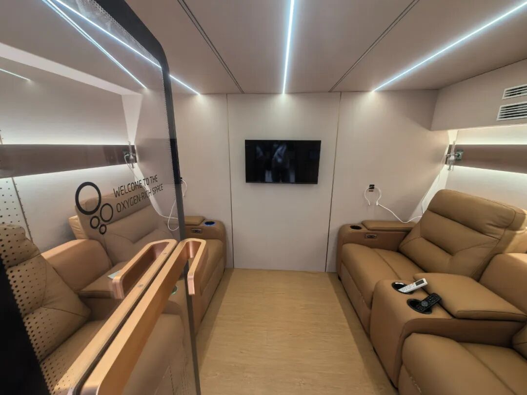 Hualin Hospital, A Medical Association of Heilongjiang Provincial Hospital, Introduced Ueerl hyperbaric Oxygen Chamber, And The Civil Oxygen Chamber Was Recognized by Professional Medical Institutions.