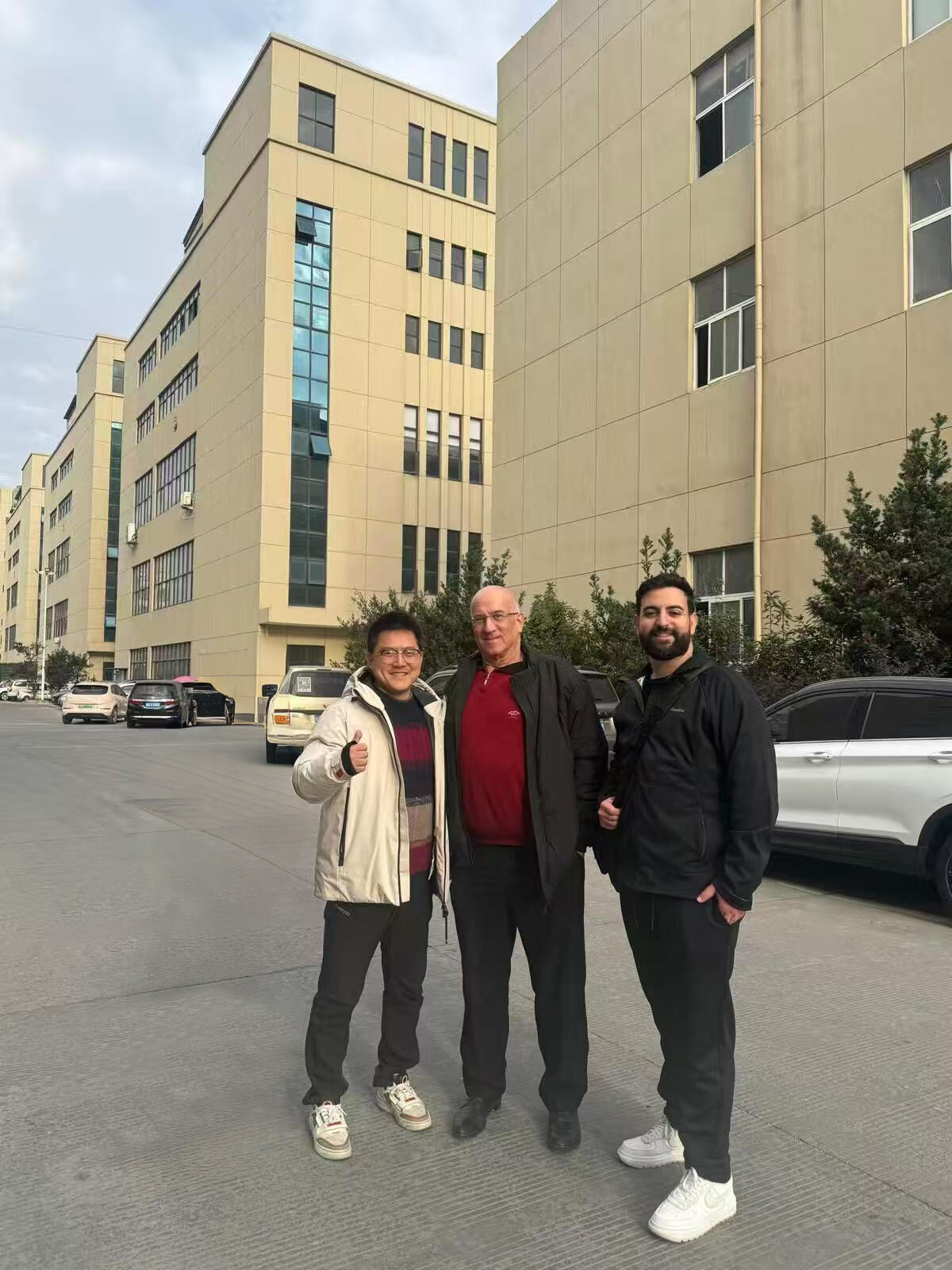 Focus on Cooperation! Foreign Clients Visit Hengmaster to Inspect PET Food Tray Production Capabilities