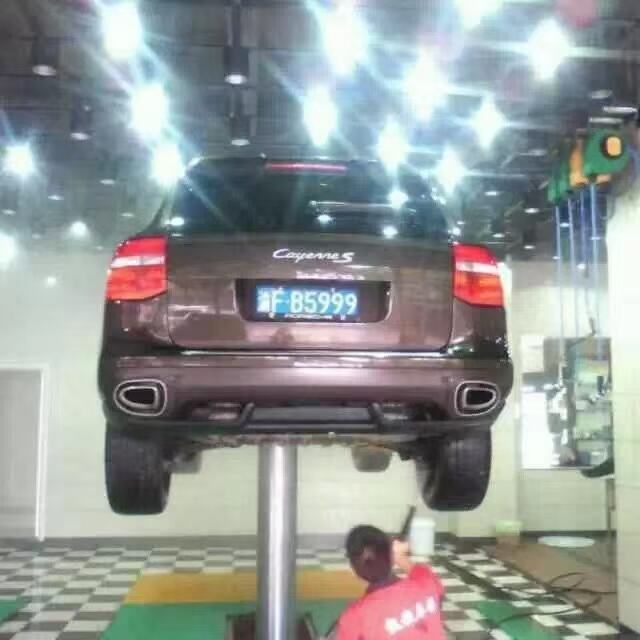 3.5 Ton X-Type In-Foor Single-Post Lift 2