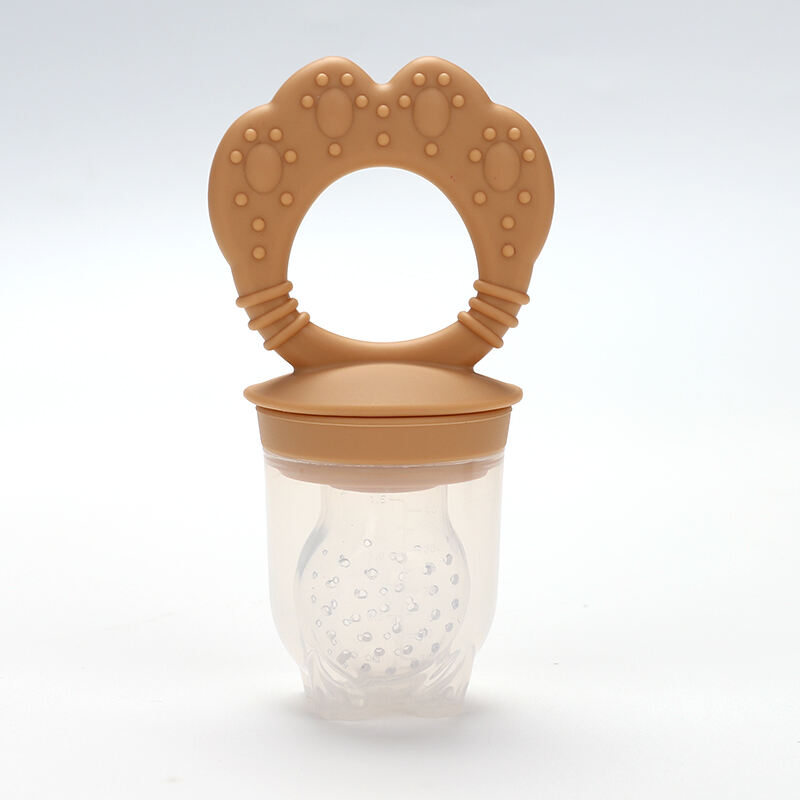 Cat Paw Fruit Feeder