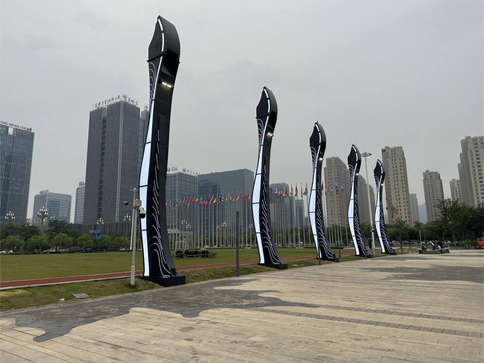 Project Case Sharing: Keshi-20000 Lumens, Outdoor Projector Shell