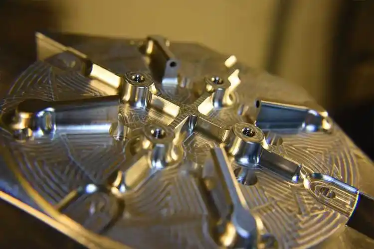 digital workflow connecting cad design to cnc manufacturing through online platforms