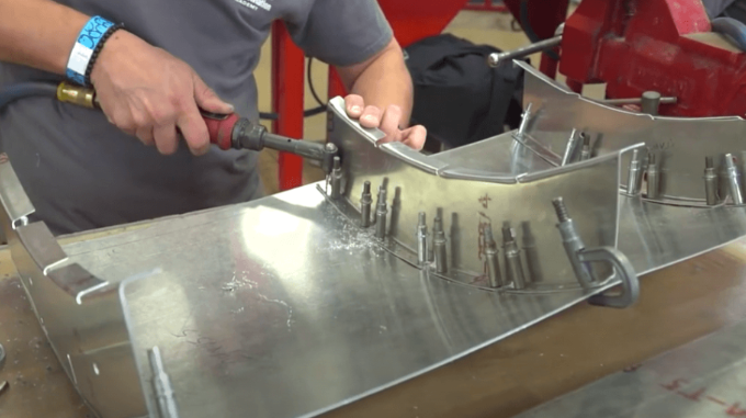 precision aerospace sheet metal forming equipment shaping aircraft structural components