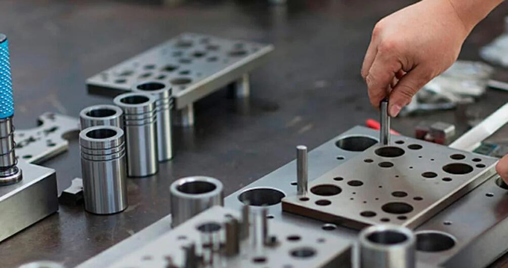 simplified view of a stamping die working inside a press