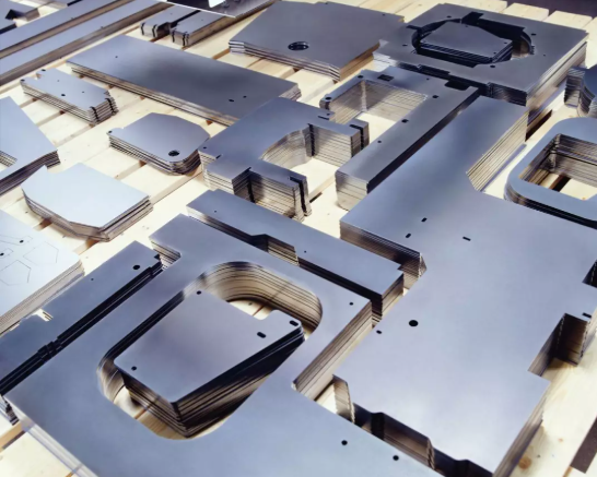 different stamping materials exhibit varying wrinkling tendencies based on their properties