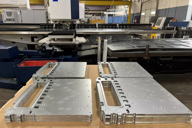 modern precision sheet metal fabrication combines advanced laser cutting and cnc forming for tight tolerance custom parts